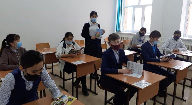 "Денсаулық және өмірлік дағдылар" атты 19 кітап сериясының қолданылуы