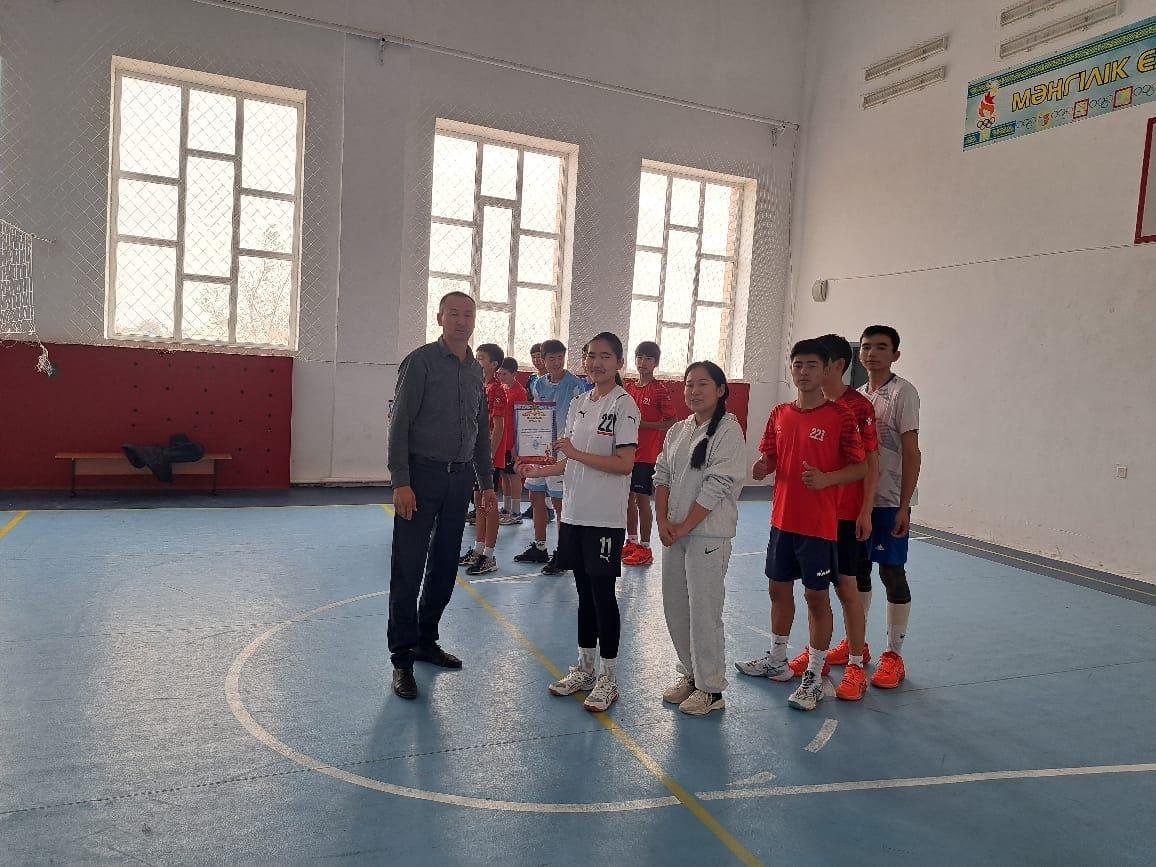 МЕКТЕП ЛИГАСЫ